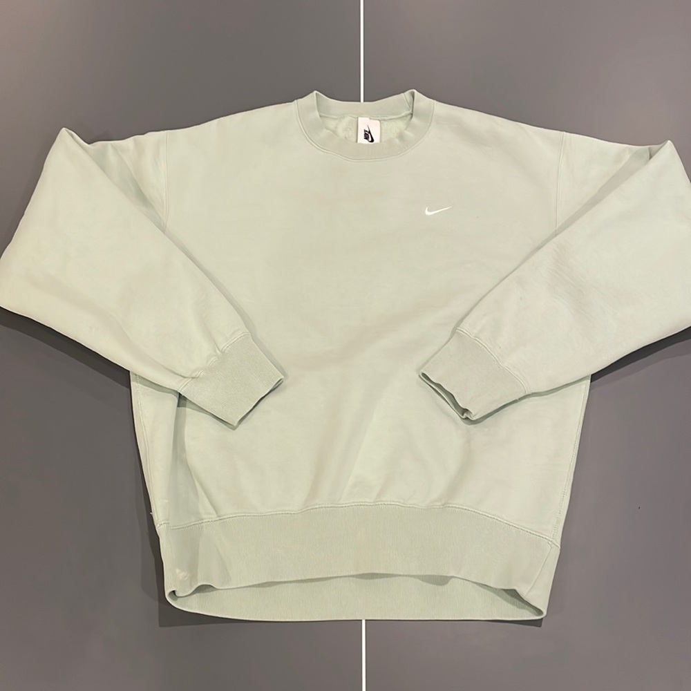 Nike Club Crew